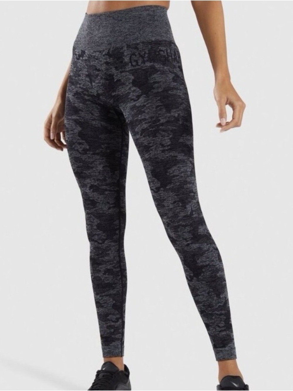 GYMSHARK /// Women’s Adapt Camo Seamless Stretch Leggings - Size Small